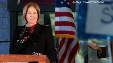 sidney powell husband