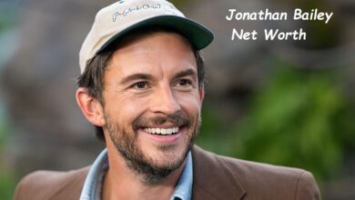 Jonathan Bailey Net Worth