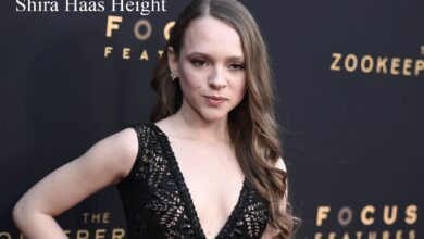 Shira Haas Height
