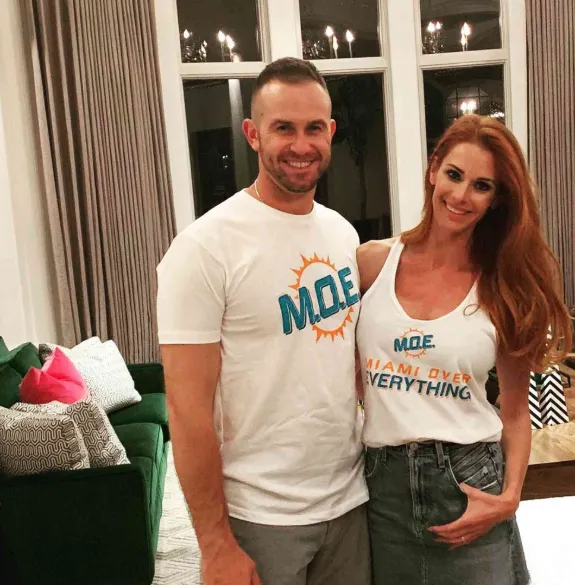 Evan Longoria's Wife Everything About the MLB Star's Marriage, Family, Career, and Net Worth