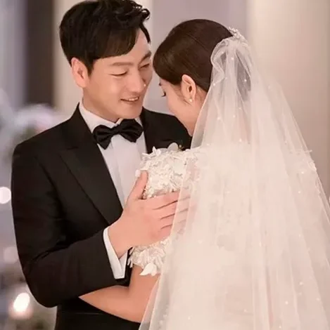 Lee Jung-jae Wife and Relationship Age, Net Worth, Height, Career & Personal Life (2026)