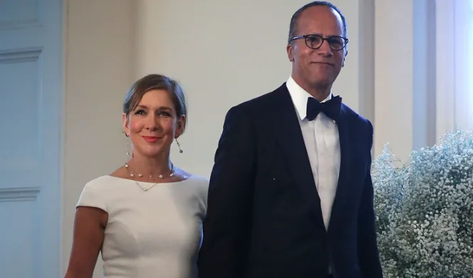 lester holt first wife