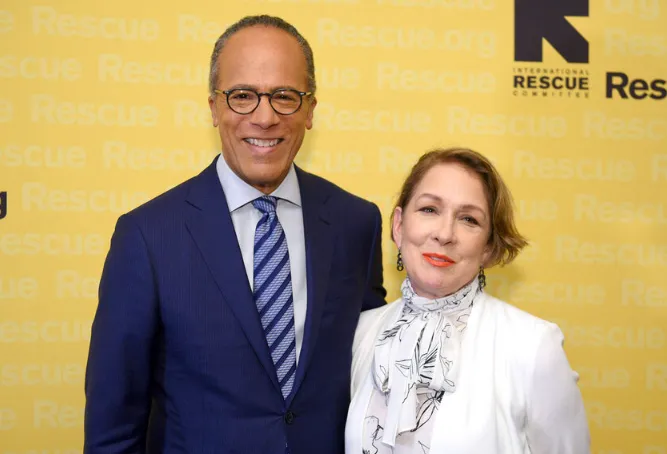 lester holt first wife