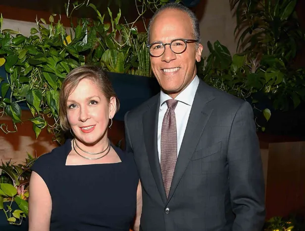 lester holt first wife