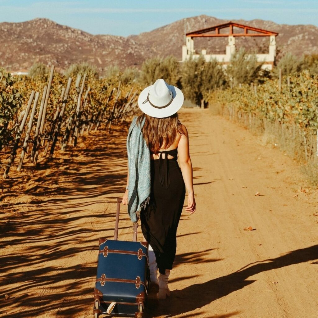 7 Solo Travel Experiences That Go Completely Wrong Without eSIM in Egypt, Spain, and Bali in 2026